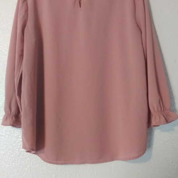 Lily White Women's size M pink long sleeve top - Picture 6 of 14